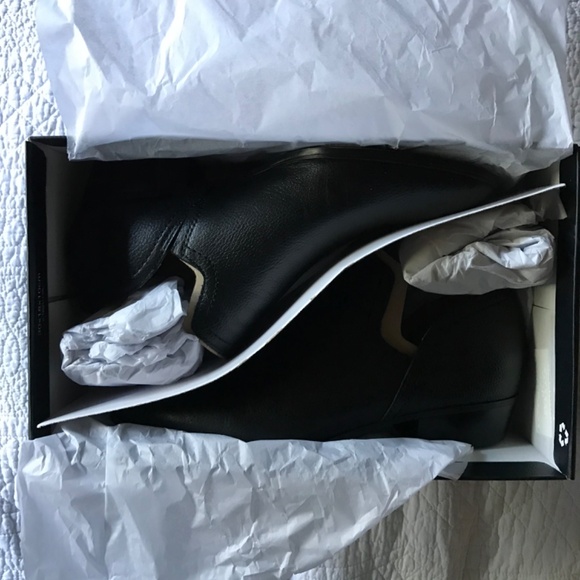 BNIB Naturalizer Leather ‘Belinda’ Ankle Boot Bootie - Picture 5 of 6